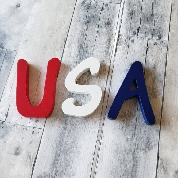 American Patriotic "USA" Wooden Letters Red White & Blue - Picture 1 of 3